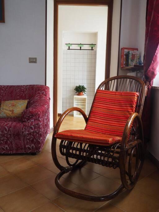 شقة Casa Volpe Magliano Alfieri المظهر الخارجي الصورة